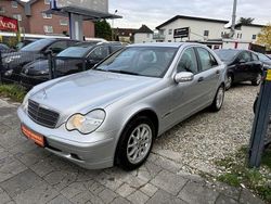 Silber Gebraucht 2003 Mercedes C180 Limousine | 2.999 € (Fairer Preis)