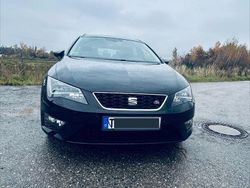 Schwarz Gebraucht 2015 Seat Leon ST FR Kombi | 12.000 € (Fairer Preis)