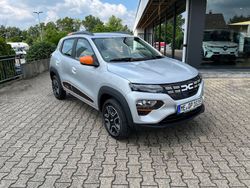 Grau Gebraucht 2022 Dacia Spring Essentiel Kleinwagen | 14.480 € (Teuer)