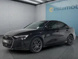 Schwarz Neu 2025 Audi RS3 Kleinwagen | 74.849 €