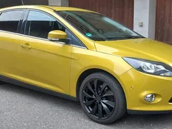 Andere außenfarben Gebraucht 2011 Ford Focus Titanium Limousine | 6.500 € (Teuer)