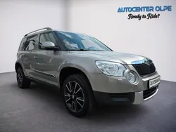 Beige Gebraucht 2013 Skoda Yeti Ambition SUV | 6.999 € (Guter Preis)