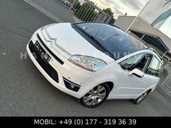 Weiß Gebraucht 2009 Citroën Grand C4 Picasso Exclusive Van / Kleinbus | 5.950 € (Etwas zu teuer)