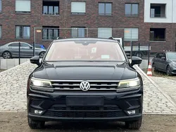 Schwarz Gebraucht 2020 VW Tiguan Comfortline SUV | 23.900 € (Teuer)