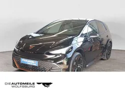 Mythosschwarz Gebraucht 2025 Cupra Born Kleinwagen | 37.980 € (Guter Preis)