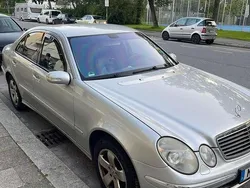 Silber Gebraucht 2004 Mercedes E320 Avantgarde Limousine | 2.850 € (Superpreis)