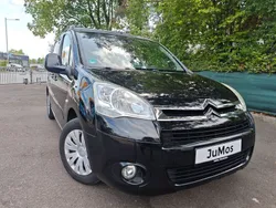 Schwarz Gebraucht 2010 Citroën Berlingo Van / Kleinbus | 5.799 € (Guter Preis)