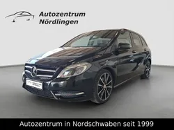 Schwarz Gebraucht 2014 Mercedes B220 Night Van / Kleinbus | 16.939 € (Fairer Preis)