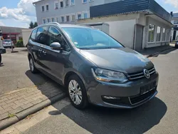 Grau Gebraucht 2013 VW Sharan Life Van / Kleinbus | 8.999 € (Fairer Preis)