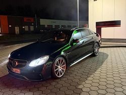 Schwarz Gebraucht 2015 Mercedes E63S AMG Limousine | 25.000 €