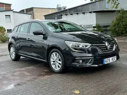 Schwarz Gebraucht 2017 Renault Mégane IV Intens Limousine | 9.950 € (Fairer Preis)