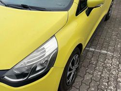 Gelb Gebraucht 2014 Renault Clio IV Kleinwagen | 6.400 €