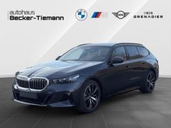 Grau Neu 2025 BMW 520 Exclusive Limousine | 63.690 € (Teuer)
