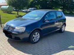 Blau Gebraucht 2005 VW Golf IV Trendline Limousine | 1.790 € (Guter Preis)