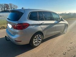 Silber Gebraucht 2016 BMW 216 Gran Tourer Advantage Van / Kleinbus | 9.999 € (Guter Preis)