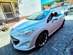 Weiß Gebraucht 2011 Peugeot 308 CC Cabrio | 6.799 € (Superpreis)