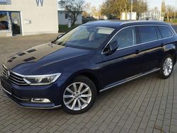 Blau Gebraucht 2016 VW Passat Highline Kombi | 14.499 € (Fairer Preis)