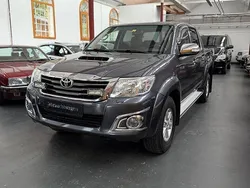 Grau Gebraucht 2013 Toyota HiLux Life Abholung | 15.900 € (Fairer Preis)