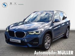 Grau Gebraucht 2021 BMW X1 Sport Line SUV | 28.450 € (Etwas zu teuer)