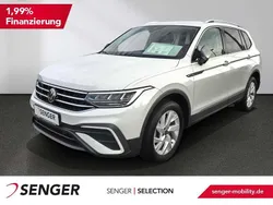 Pure white Gebraucht 2024 VW Tiguan Allspace Life SUV | 34.780 € (Guter Preis)