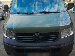 Grün Gebraucht 2007 VW T5 Van | 9.900 € (Fairer Preis)