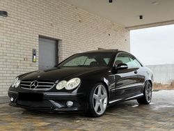 Schwarz Gebraucht 2005 Mercedes CLK55 AMG AMG Coupé | 12.900 €