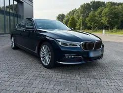 Blau Gebraucht 2016 BMW 740 Limousine | 34.000 € (Fairer Preis)