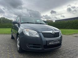 Grau Gebraucht 2009 Skoda Roomster Van / Kleinbus | 1.750 € (Superpreis)