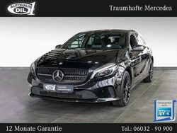 Schwarz (kosmosschwarz) Gebraucht 2016 Mercedes A180 Urban Limousine | 16.850 € (Teuer)