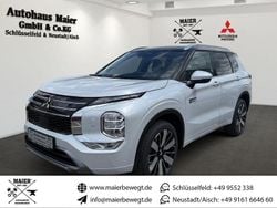 Weiss Neu 2025 Mitsubishi Outlander P-HEV Top SUV | 53.480 € (Teuer)