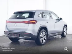 Hightechsilber Gebraucht 2024 Mercedes EQA300 Advanced Plus SUV | 33.590 € (Superpreis)