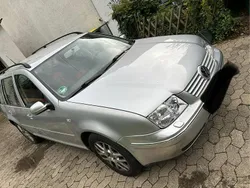 Silber Gebraucht 2002 VW Bora Limousine | 1.200 € (Guter Preis)