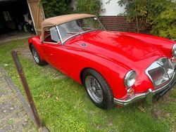 Rot Gebraucht 1957 MG MGA Cabrio | 21.000 €