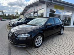 Brillantschwarz Gebraucht 2011 Audi A3 Attraction Kleinwagen | 3.500 € (Superpreis)