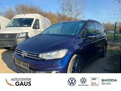 Blau Gebraucht 2017 VW Touran Van / Kleinbus | 16.600 € (Guter Preis)