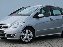 Silber Gebraucht 2010 Mercedes A180 Limousine | 3.970 € (Superpreis)