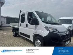 Weiß Gebraucht 2023 Citroën Jumper Van / Kleinbus | 23.488 € (Guter Preis)