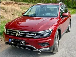 Rot Gebraucht 2016 VW Tiguan Highline SUV | 18.900 € (Superpreis)