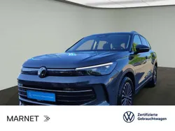 Delfingrau metallic Gebraucht 2024 VW Tiguan Life SUV | 33.690 € (Fairer Preis)
