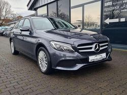 Grau Gebraucht 2015 Mercedes C200 Kombi | 8.290 € (Fairer Preis)