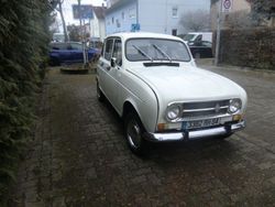 Weiß Gebraucht 1980 Renault R4 Limousine | 12.800 €