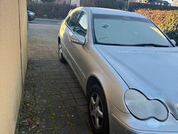 Silber Gebraucht 2003 Mercedes C180 Limousine | 1.600 € (Superpreis)