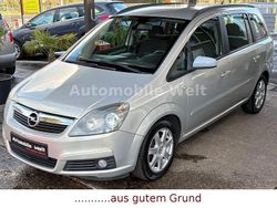 Silber Gebraucht 2006 Opel Zafira Edition Van / Kleinbus | 2.980 € (Fairer Preis)