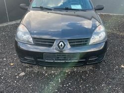 Schwarz Gebraucht 2009 Renault Clio II Campus Kleinwagen | 1.950 € (Fairer Preis)
