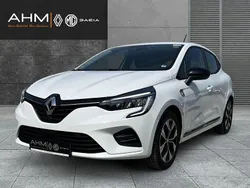 Weiß Gebraucht 2022 Renault Clio V LIMITED Limousine | 12.990 € (Superpreis)