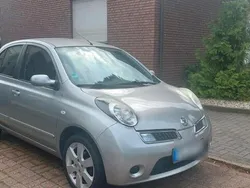Silber Gebraucht 2009 Nissan Micra Kleinwagen | 2.250 €