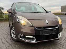 Braun Gebraucht 2013 Renault Scénic III Dynamique Van / Kleinbus | 3.190 € (Fairer Preis)