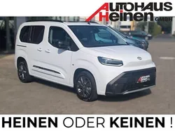 Weiß Neu 2024 Toyota Proace Verso City Kombi | 34.990 € (Guter Preis)