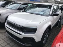 Weiß Neu 2025 Jeep Avenger Altitude SUV | 27.069 € (Fairer Preis)