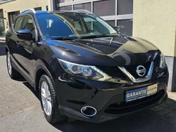 Black (m) Gebraucht 2016 Nissan Qashqai Acenta SUV | 13.999 € (Fairer Preis)
